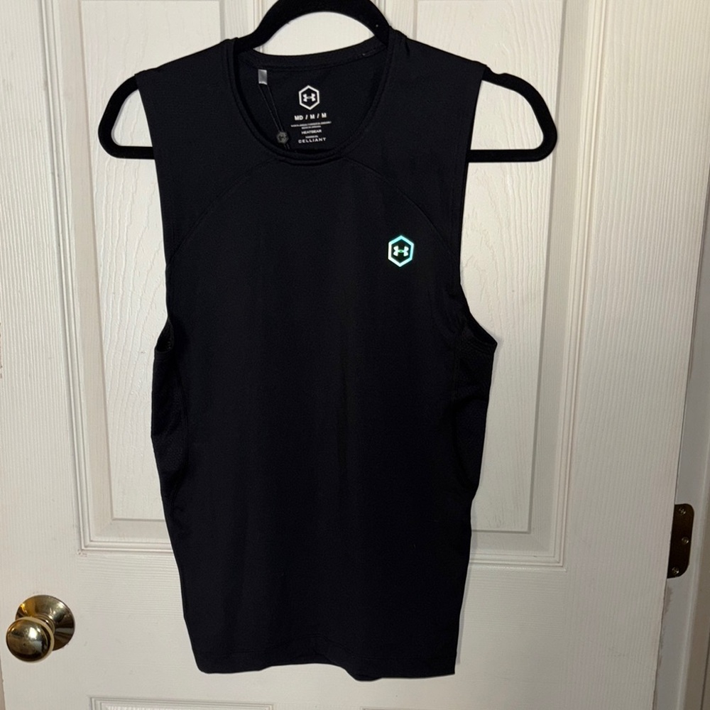 NWT Mens UA compression tank